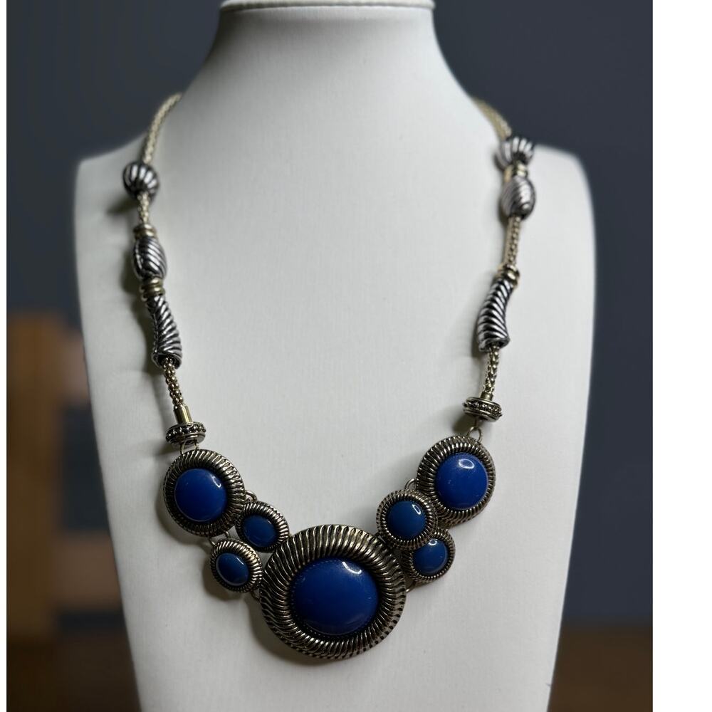 Silver Toned Chunky Necklace With Blue Large & Small Clusters